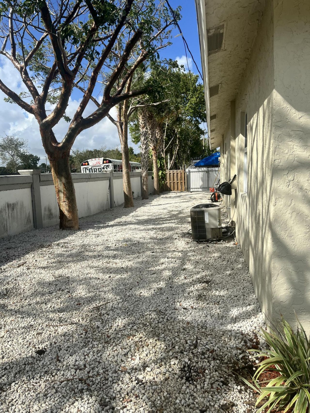 2747 Summit Boulevard, West Palm Beach, FL 33406 Photo