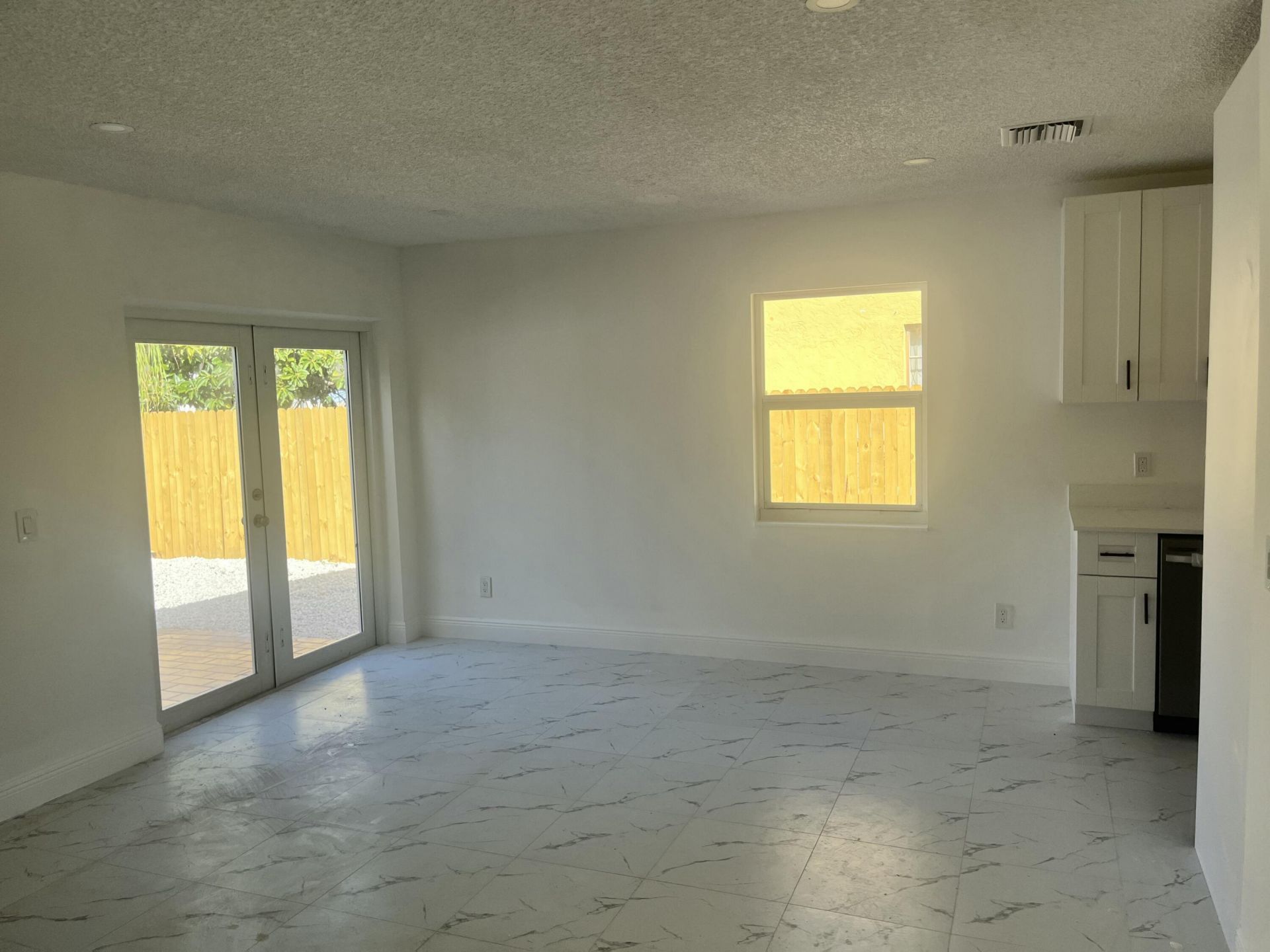 2747 Summit Boulevard, West Palm Beach, FL 33406 Photo
