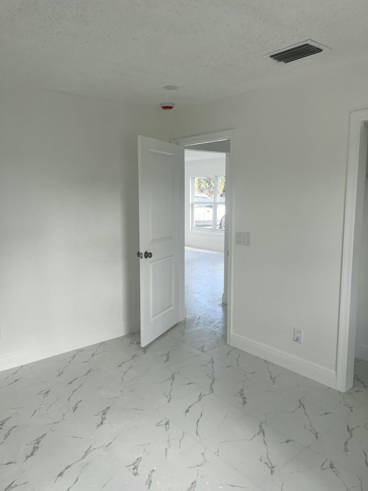 2747 Summit Boulevard, West Palm Beach, FL 33406 Photo