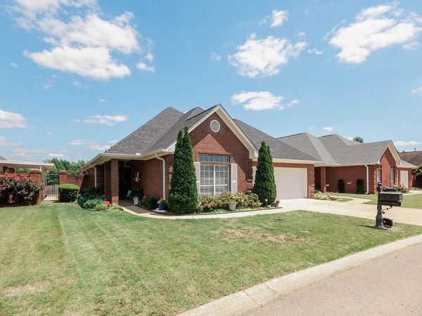 110 Winchester Pl., Saltillo, MS 38866