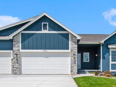 17706 Greenfield Street , Omaha, NE 68136