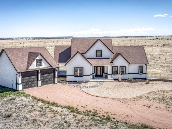 1120 Newton Rd, Pueblo, CO 81005