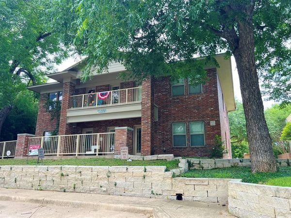 420 W Franklin Street, Unit 10, Waxahachie, TX 75165
