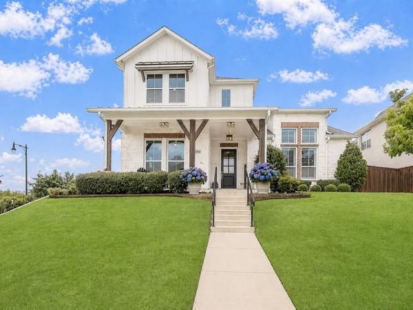13616 Walsh Avenue, Fort Worth, TX 76008