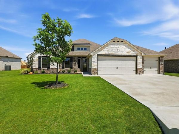 11616 Caracal Drive , Godley, TX 76044