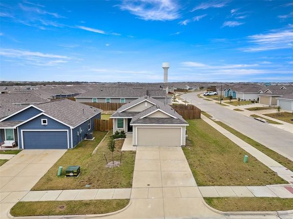3702 Haydon Hill Road , Crandall, TX 75114
