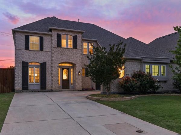 7942 Sarahville Drive, Dallas, TX 75252