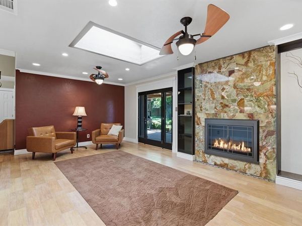 611 Magnolia Street, Denton, TX 76201