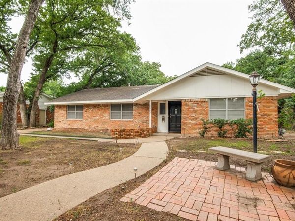 1809 Glenbrook Drive, Irving, TX 75061