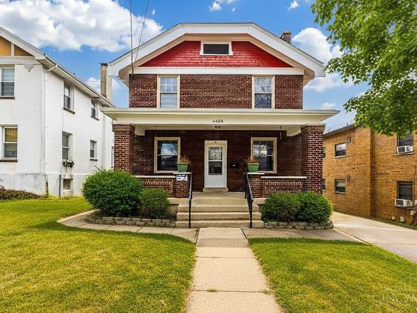 4458 W Eighth Street, Cincinnati, OH 45238