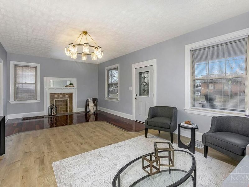 4458 W Eighth Street, Cincinnati, OH 45238 Photo 7