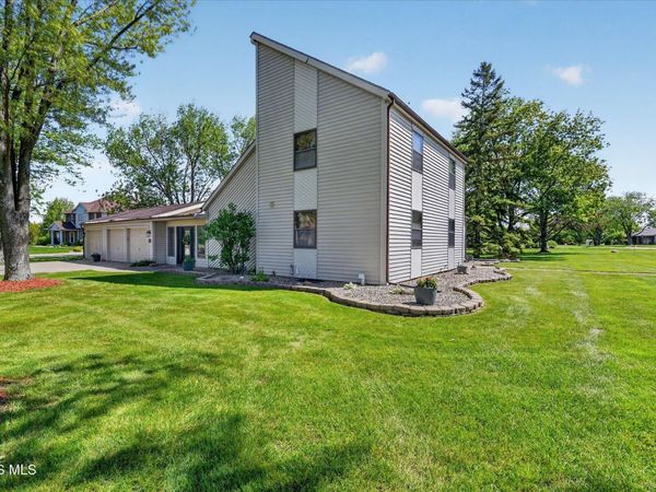 314 Dublin Lane , Bryan, OH 43506