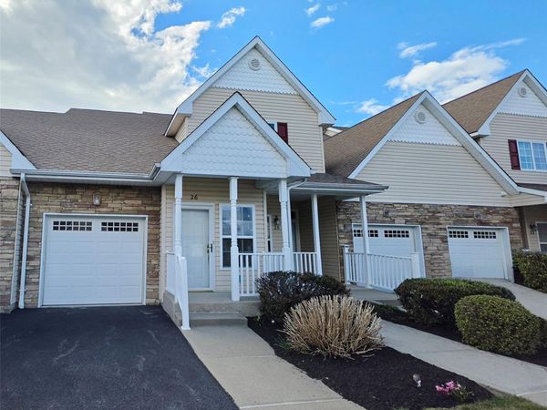 26 Rose Lane, Mount Sinai, NY 11766