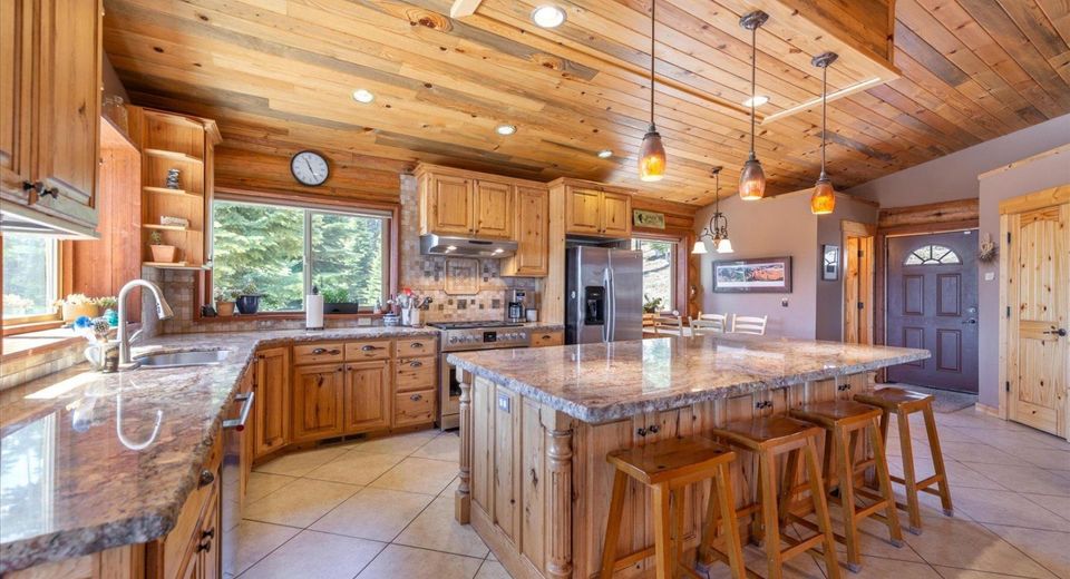 14240 Skislope Way, Truckee, CA 96161 Photo