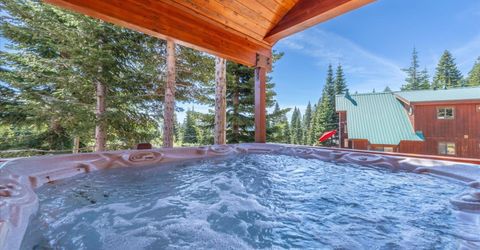 14240 Skislope Way, Truckee, CA 96161 Photo