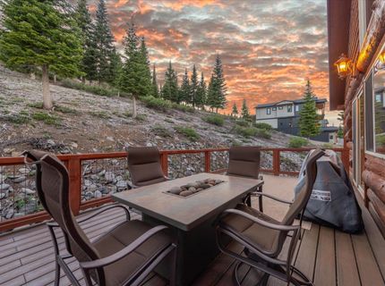 14240 Skislope Way, Truckee, CA 96161 Photo