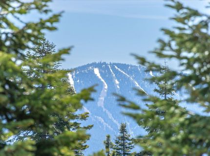 14240 Skislope Way, Truckee, CA 96161 Photo