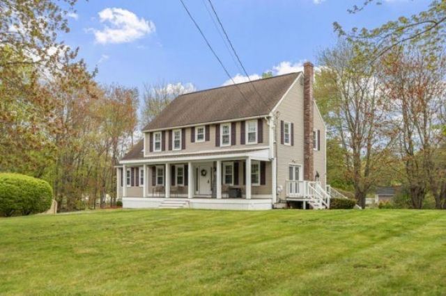 32 Amberwood Drive, Atkinson, NH 03811 Main Photo