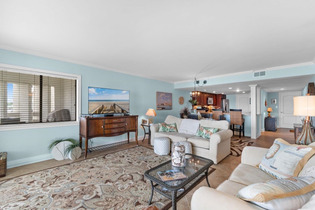 4390 Bimini Ct.  Photo 12