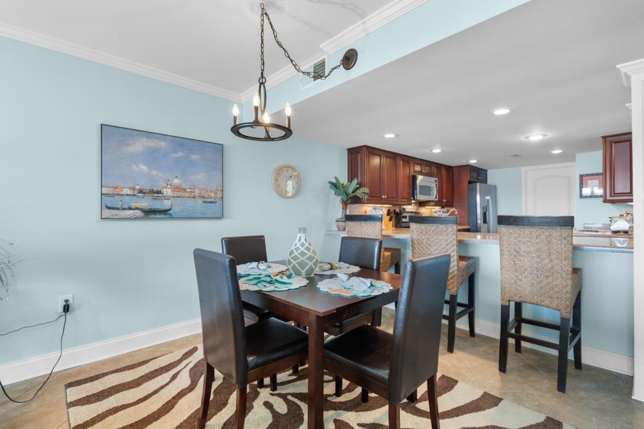 4390 Bimini Ct.  Photo 8