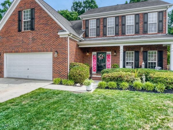 11718 Planters Estates Drive , Charlotte, NC 28278