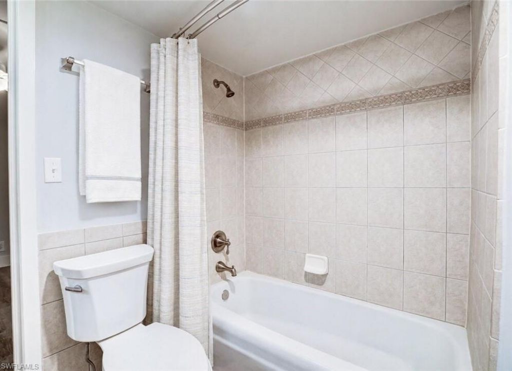 975 9th Ave S, Unit 11, Naples, FL 34102 Photo