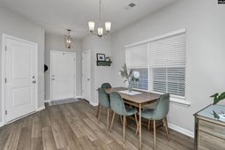 1053 Ashcroft Circle photo 4