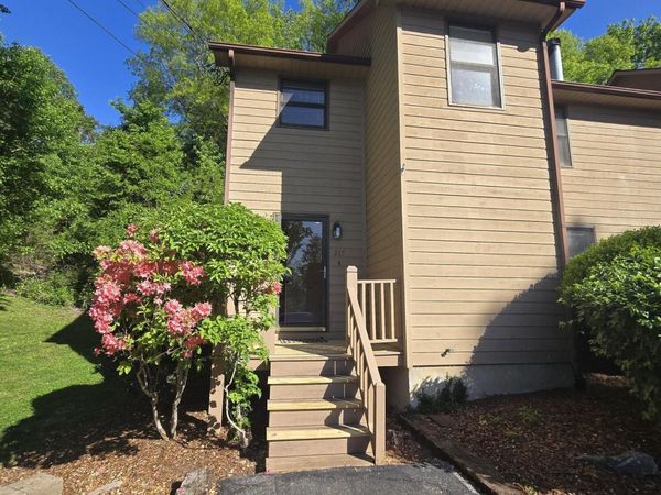 215 Windridge Colony, Unit 215, Johnson City, TN 37601