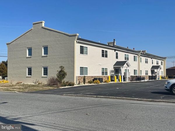 35 W GLENWOOD AVENUE, SMYRNA, DE 19977