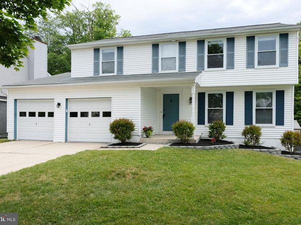 7853 GRASSY GARTH, ELKRIDGE, MD 21075