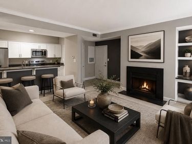 12155 PENDERVIEW TERRACE, Unit 823, FAIRFAX, VA 22033