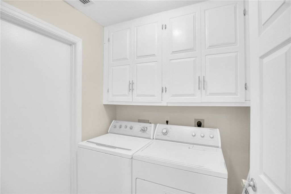 980 Dolphin Avenue, Sebastian, FL 32958 Photo