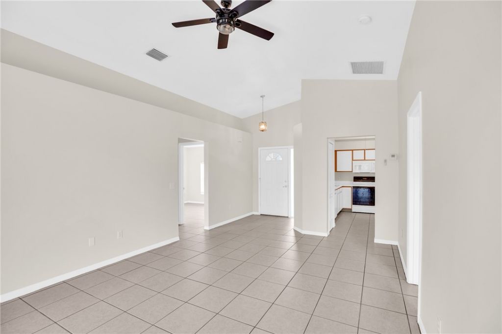 980 Dolphin Avenue, Sebastian, FL 32958 Photo