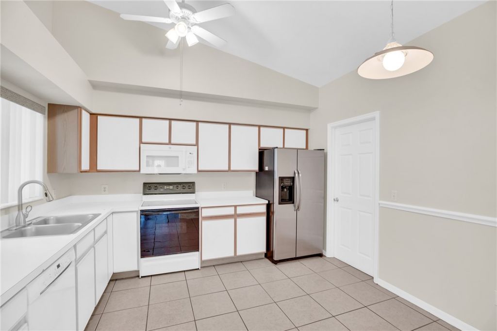 980 Dolphin Avenue, Sebastian, FL 32958 Photo