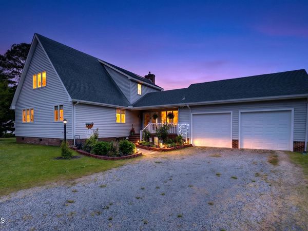 556 Mallard Cove, Roper, NC 27970