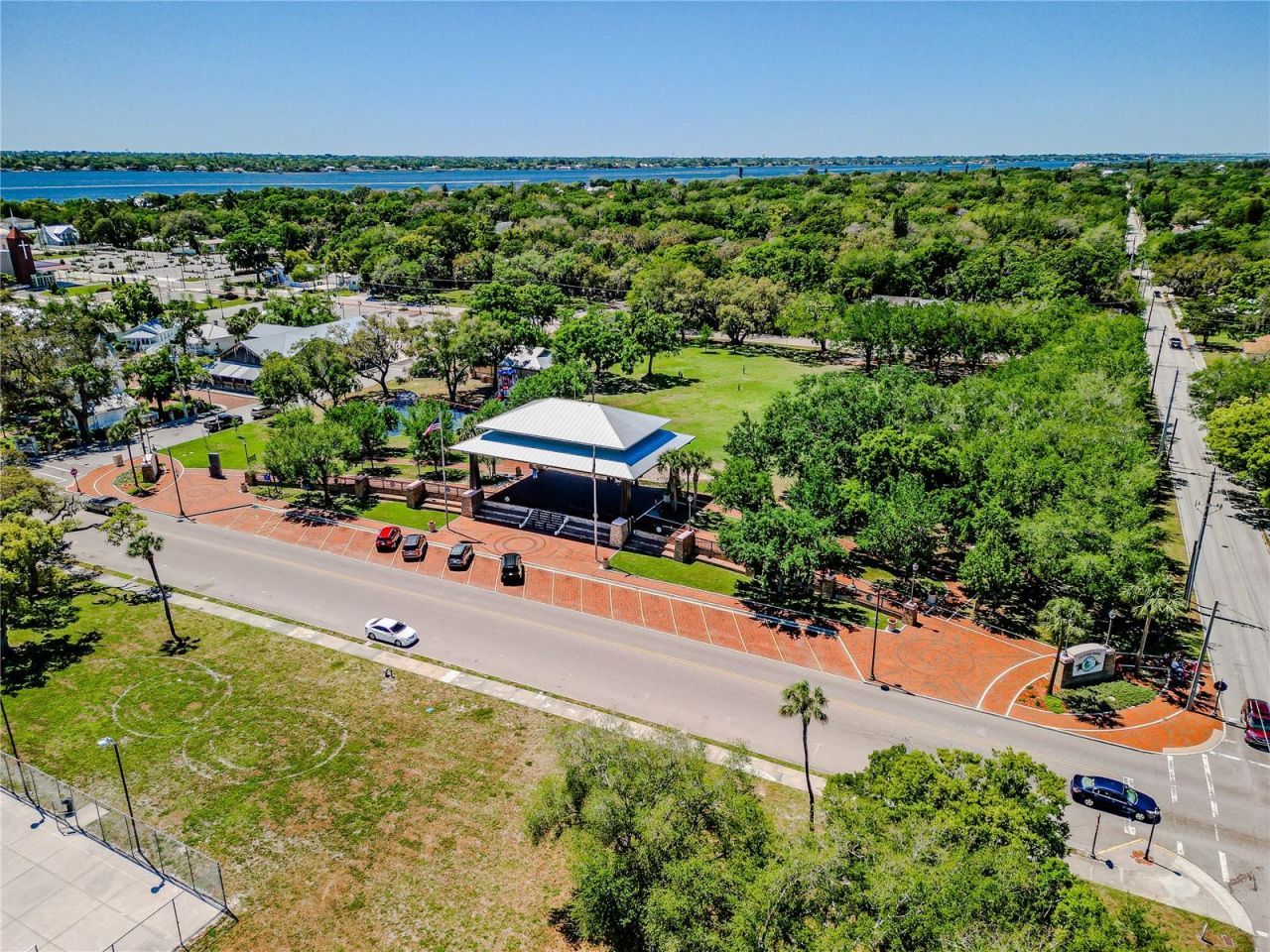 606 19th Avenue W, Palmetto, FL 34221 Photo