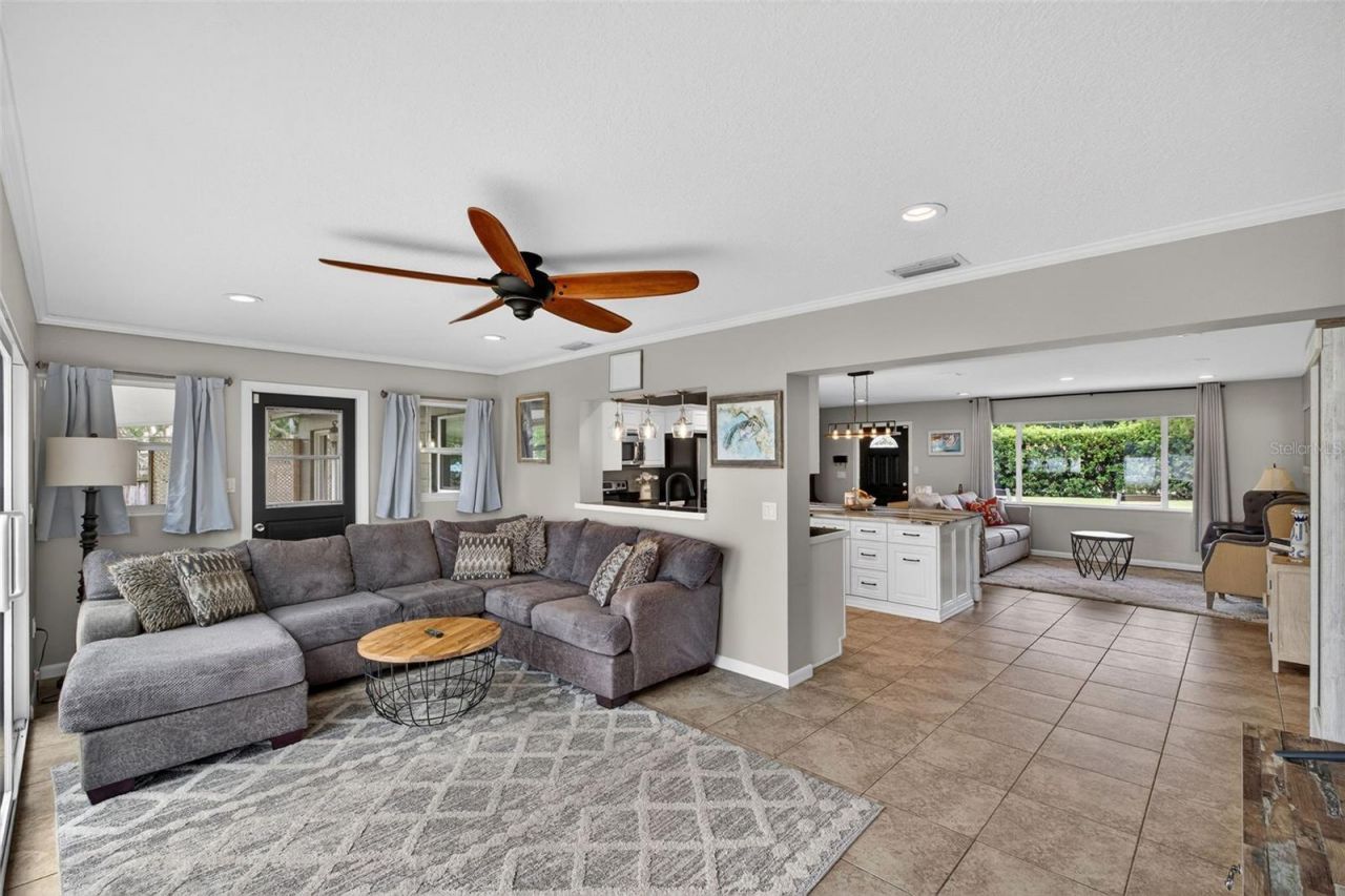 5769 Rockwood Avenue, Orlando, FL 32839 Photo
