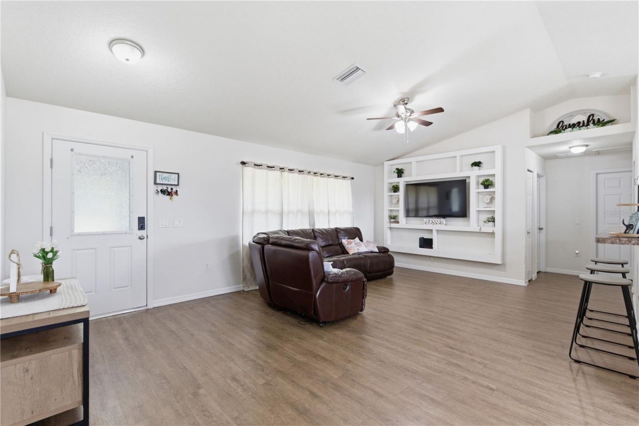 125 N Independence Highway , Inverness, FL 34453 Photo