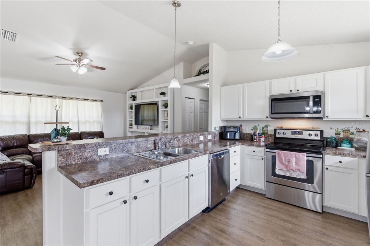 125 N Independence Highway , Inverness, FL 34453 Photo