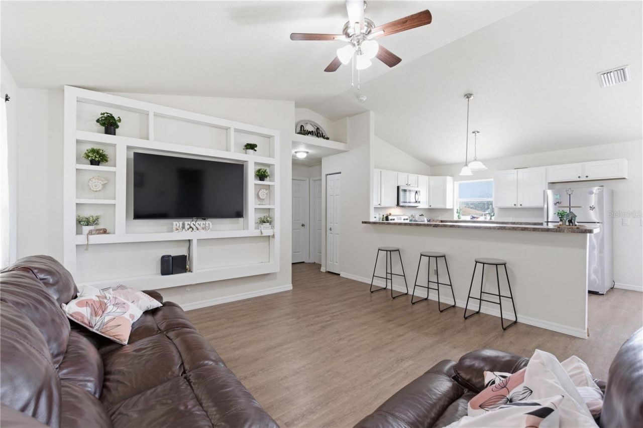125 N Independence Highway , Inverness, FL 34453 Photo