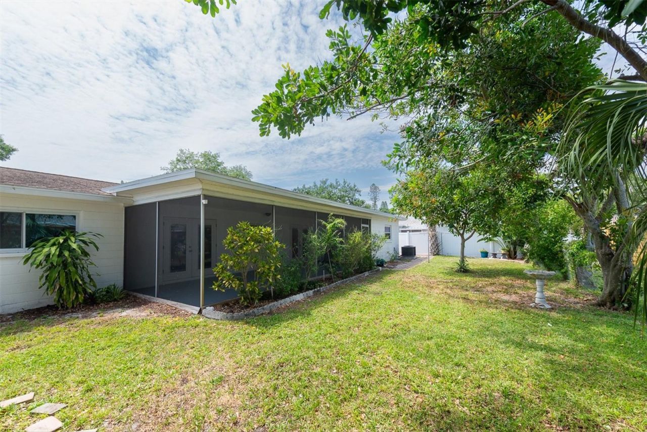 6212 20th Street S, Saint Petersburg, FL 33712 Photo