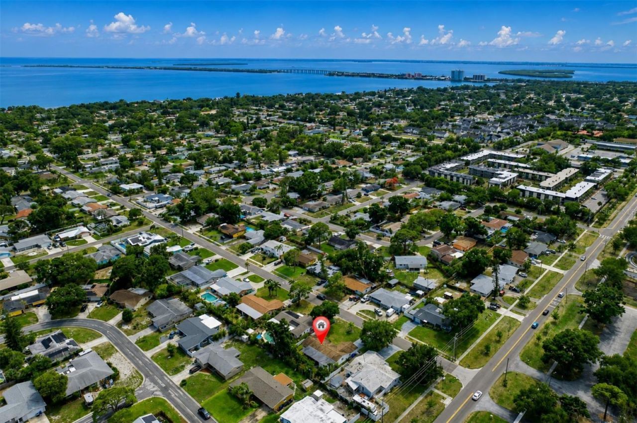 6212 20th Street S, Saint Petersburg, FL 33712 Photo