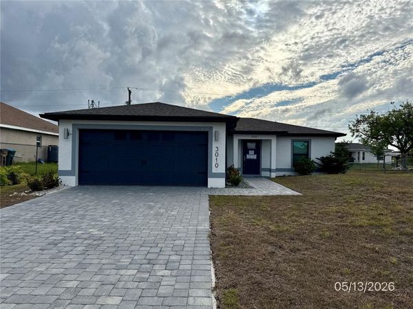 3010 NE 6TH PLACE , CAPE CORAL, FL 33909