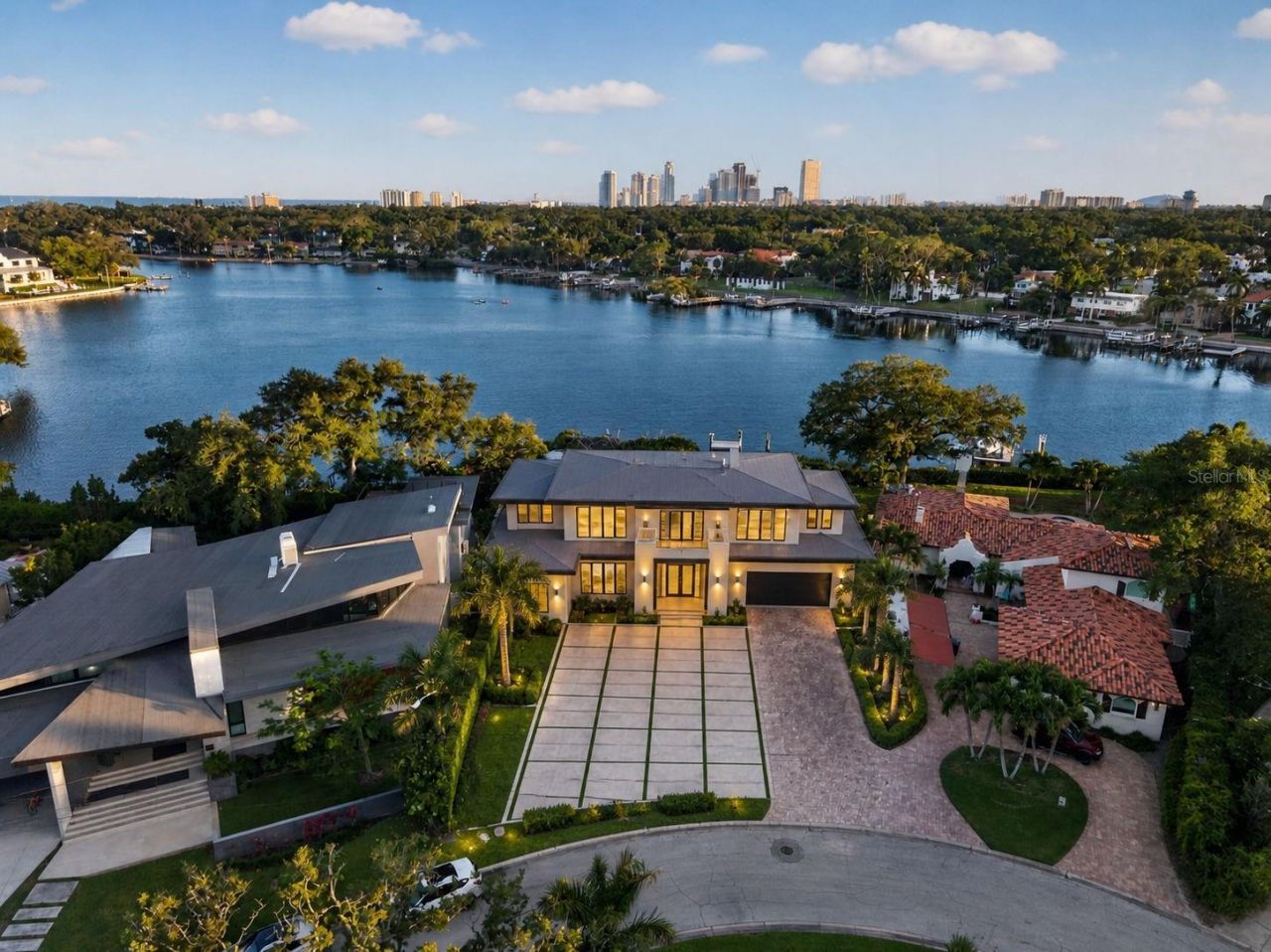 1026 Monterey Boulevard Ne, Saint Petersburg, FL 33704 Photo