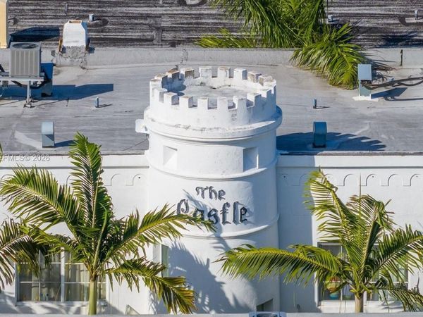 1508 Meridian Ave , Miami Beach, FL 33139