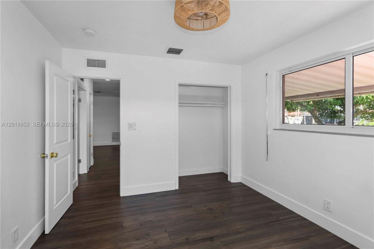 917 Mandarin Isle, Fort Lauderdale, FL 33315 Photo