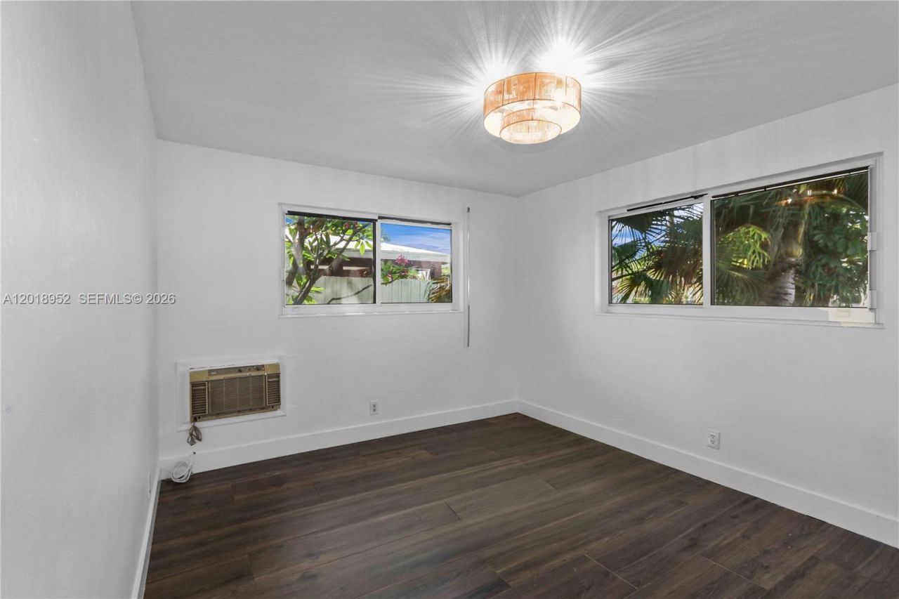 917 Mandarin Isle, Fort Lauderdale, FL 33315 Photo