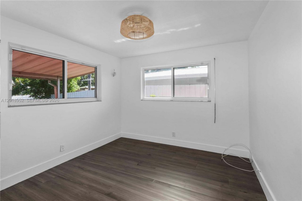 917 Mandarin Isle, Fort Lauderdale, FL 33315 Photo