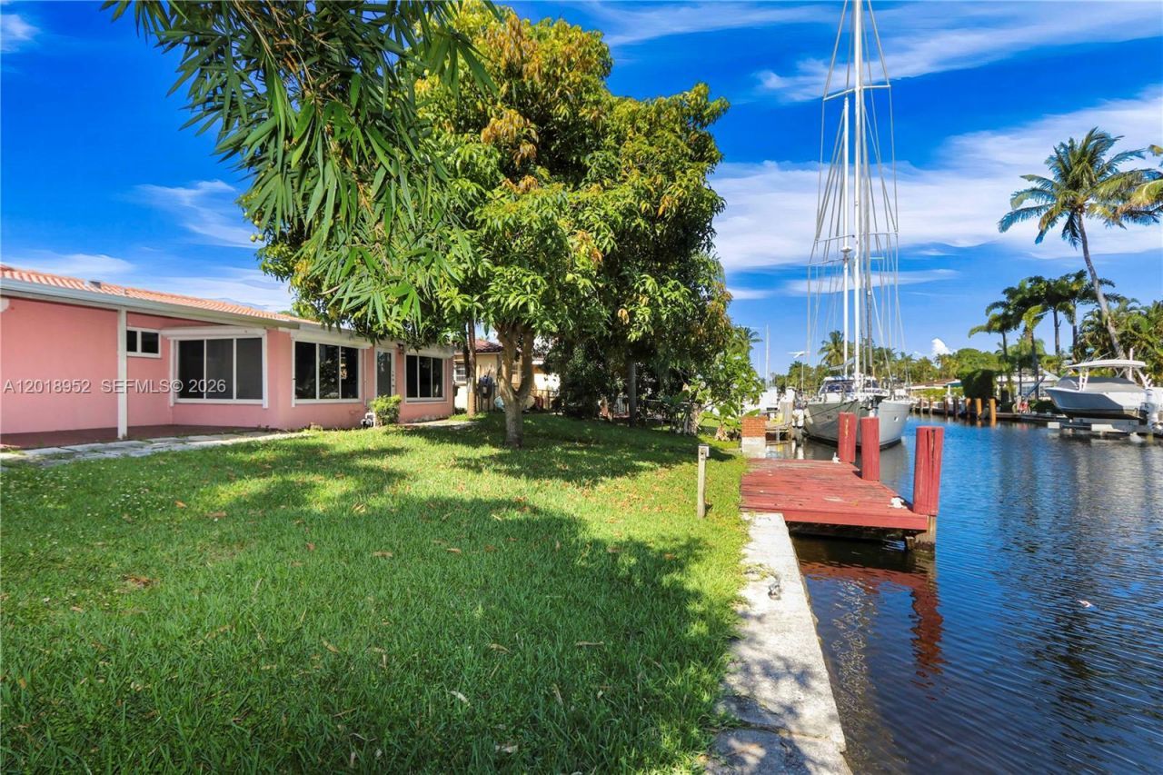 917 Mandarin Isle, Fort Lauderdale, FL 33315 Photo