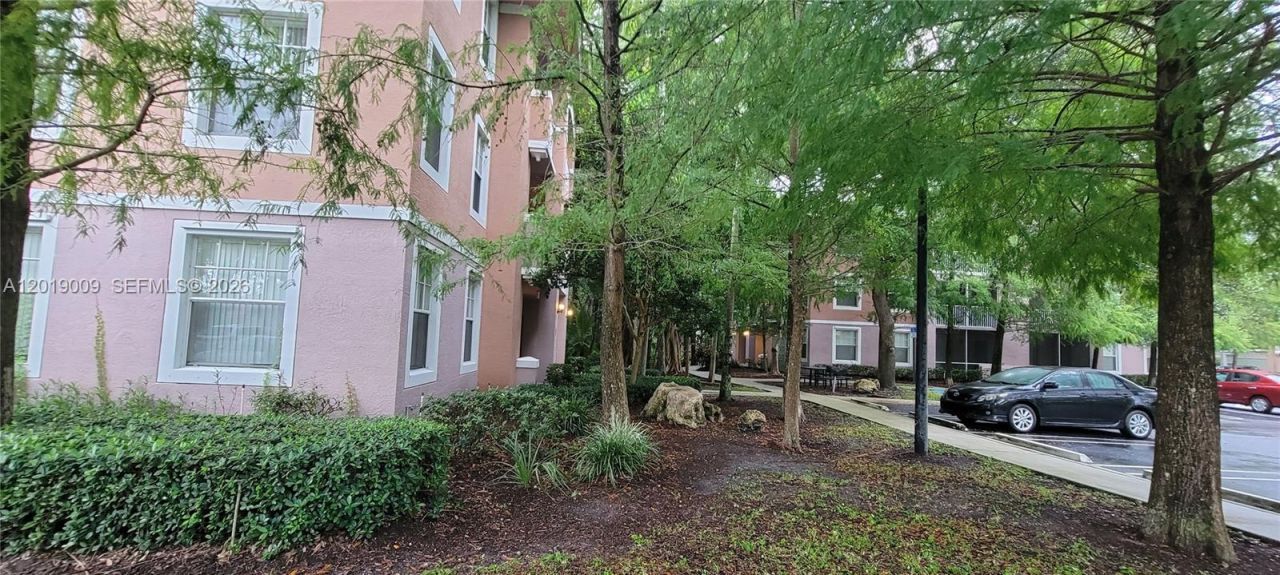 6824 W Sample Rd , Unit 6824, Coral Springs, FL 33067 Photo